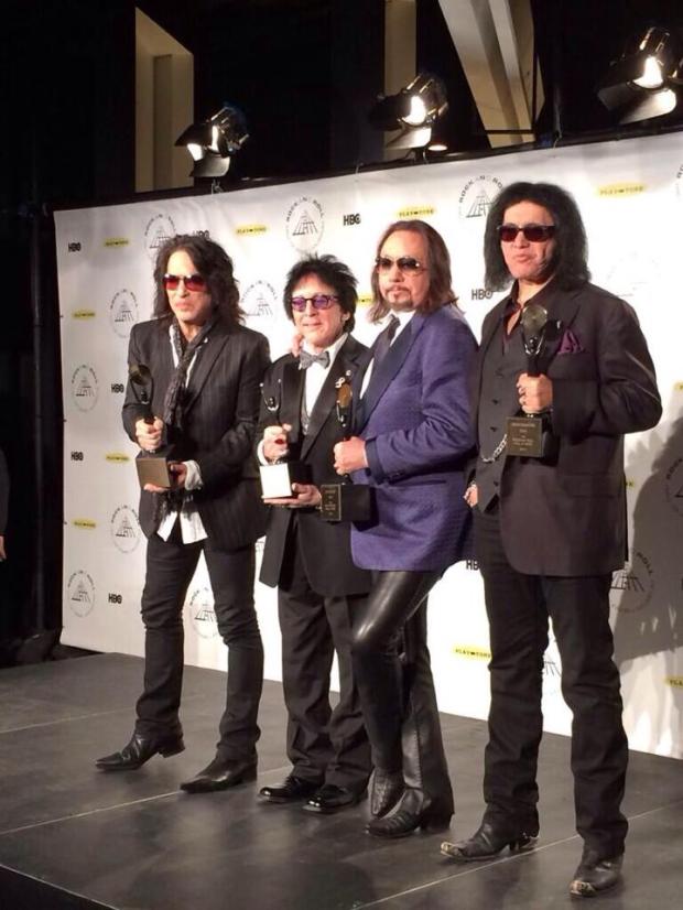KISS HOF